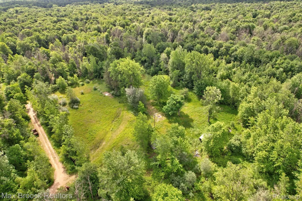 622 Moonlight Drive Lee Township, MI 48640