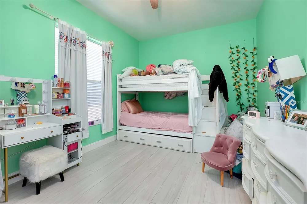 360 CEDARBROOK COURT Venice, FL 34292