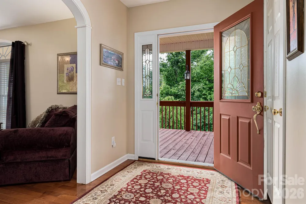 1697 Windswept Ridge Marshall, NC 28753