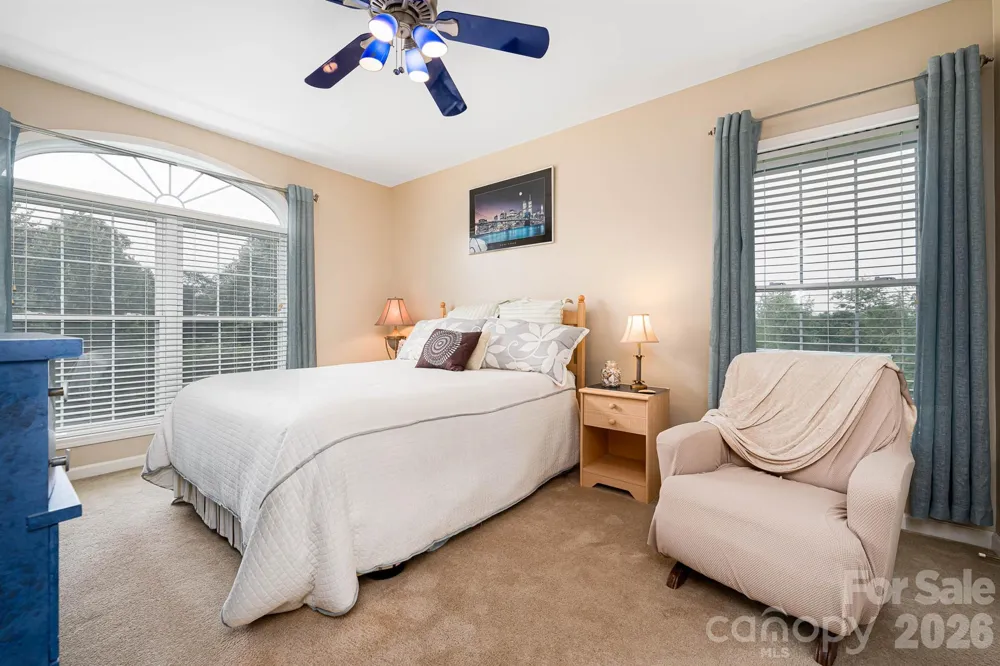 1697 Windswept Ridge Marshall, NC 28753