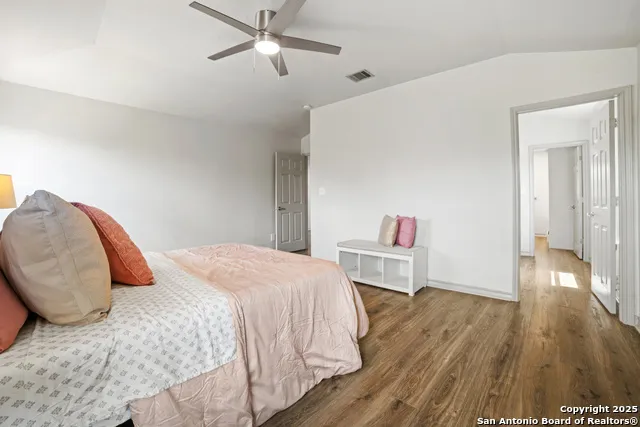 1331 Pinnacle San Antonio, TX 78260