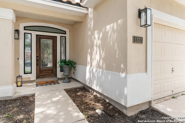 1331 Pinnacle San Antonio, TX 78260
