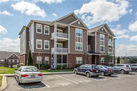 8121 Lenox Creekside Dr