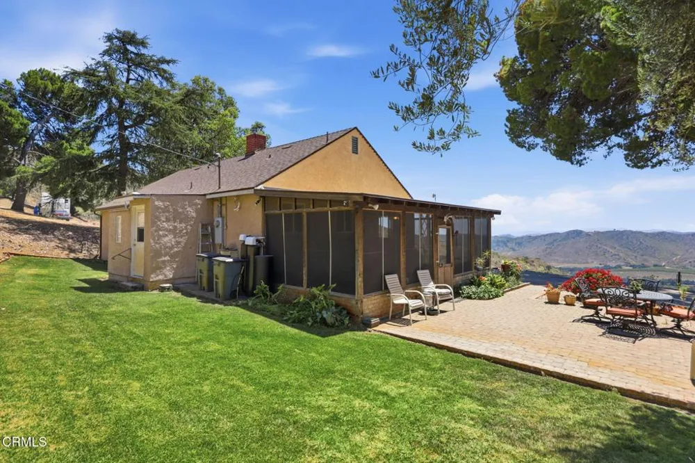 16840 Anlauf Road Santa Paula, CA 93060