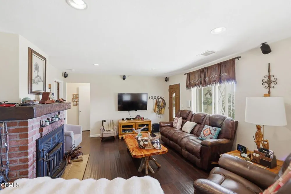16840 Anlauf Road Santa Paula, CA 93060