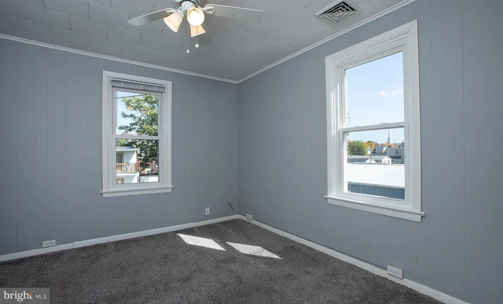 340 S WOOD STREET Middletown, PA 17057