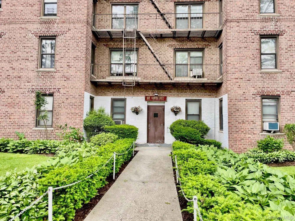 11315 34th Avenue #1E Corona, NY 11368