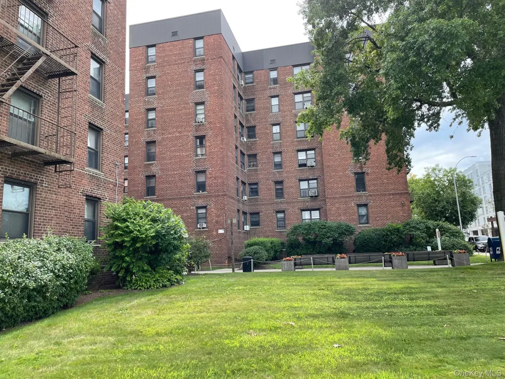 11315 34th Avenue #1E Corona, NY 11368