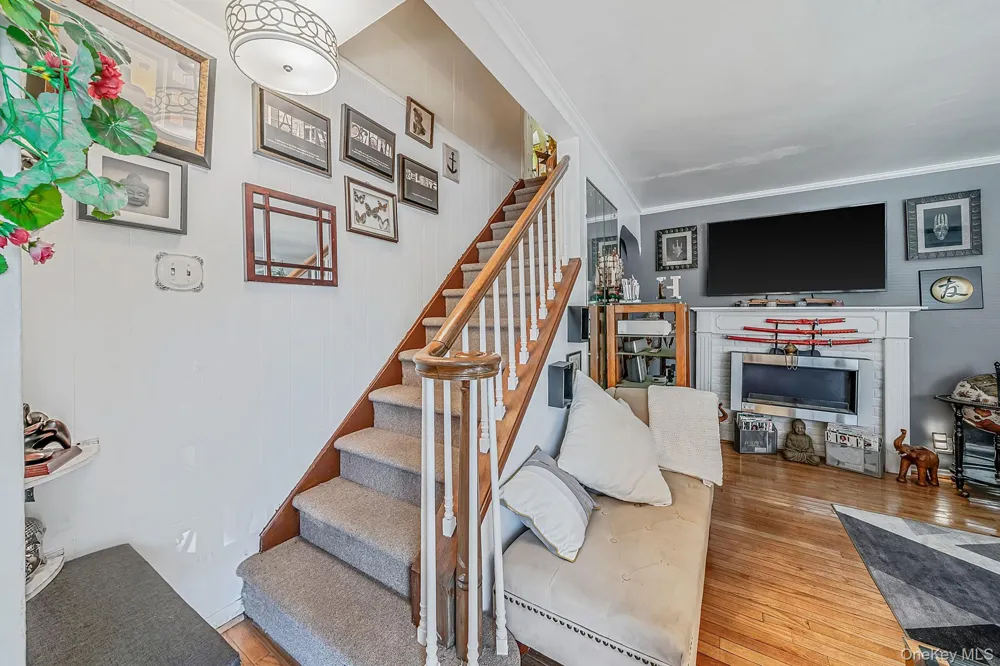 12123 238th Street Rosedale, NY 11422