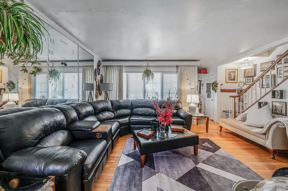 12123 238th Street Rosedale, NY 11422