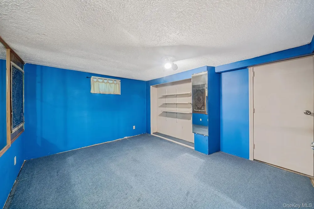 12123 238th Street Rosedale, NY 11422