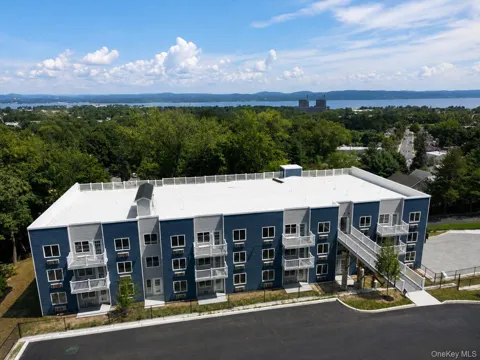 16 Dowd Street #201