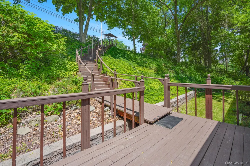 36 Prospect Street Marlboro, NY 12542
