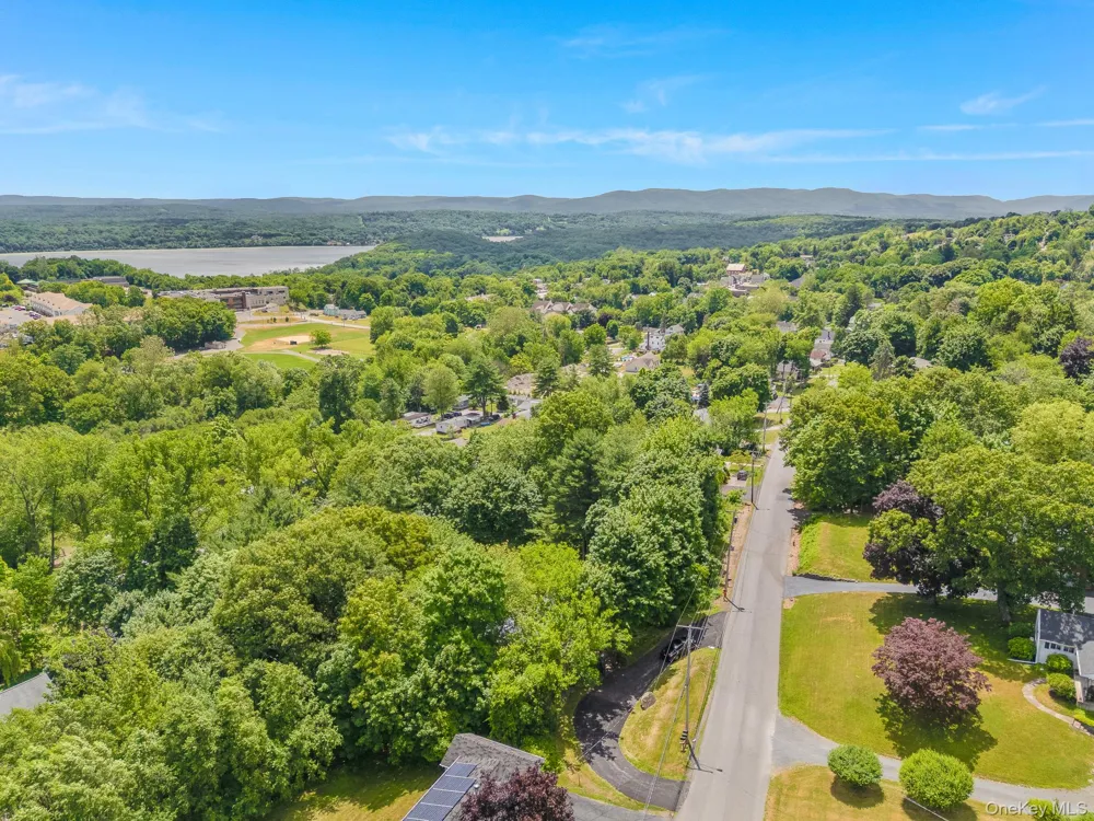 36 Prospect Street Marlboro, NY 12542