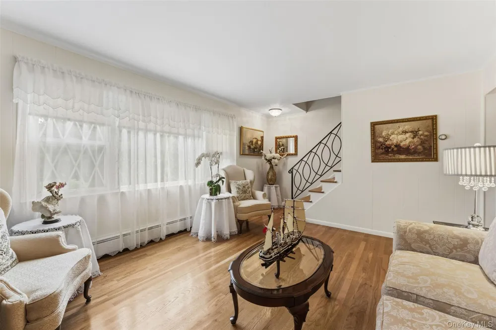 162 Midland Avenue Yonkers, NY 10705
