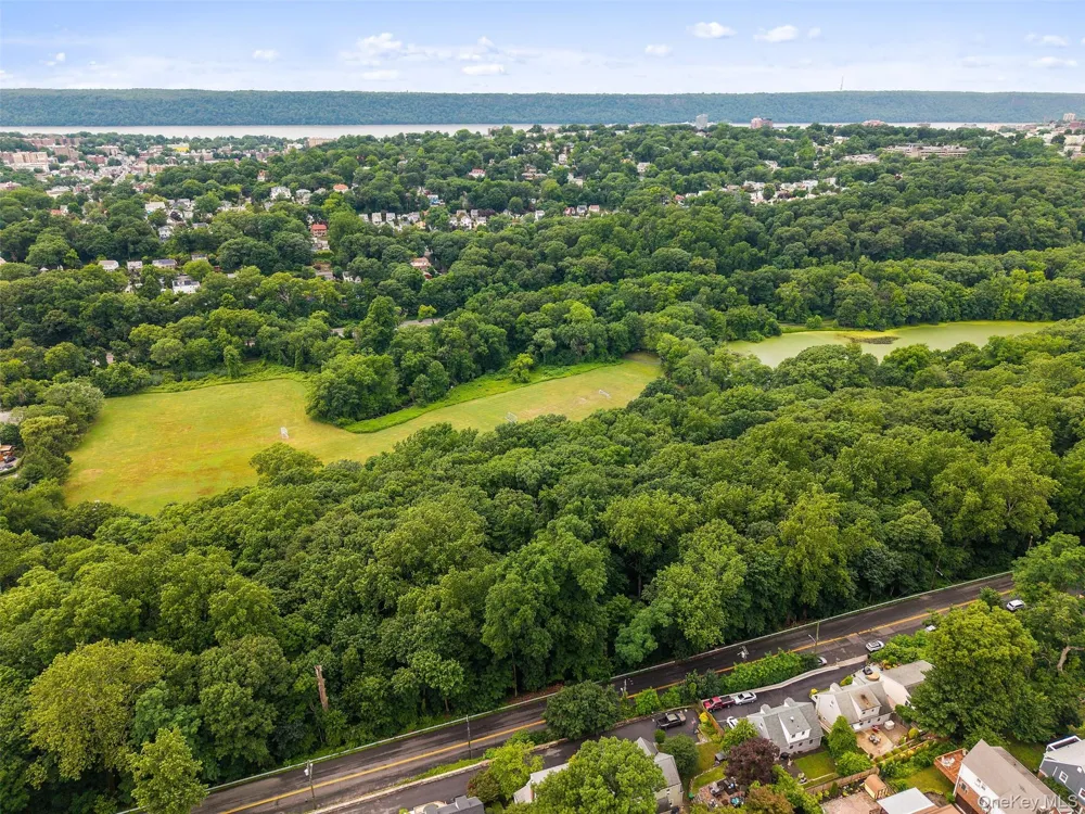 162 Midland Avenue Yonkers, NY 10705