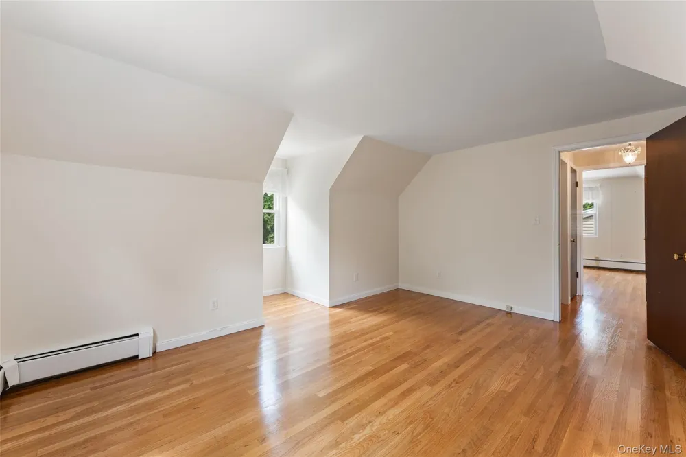 162 Midland Avenue Yonkers, NY 10705