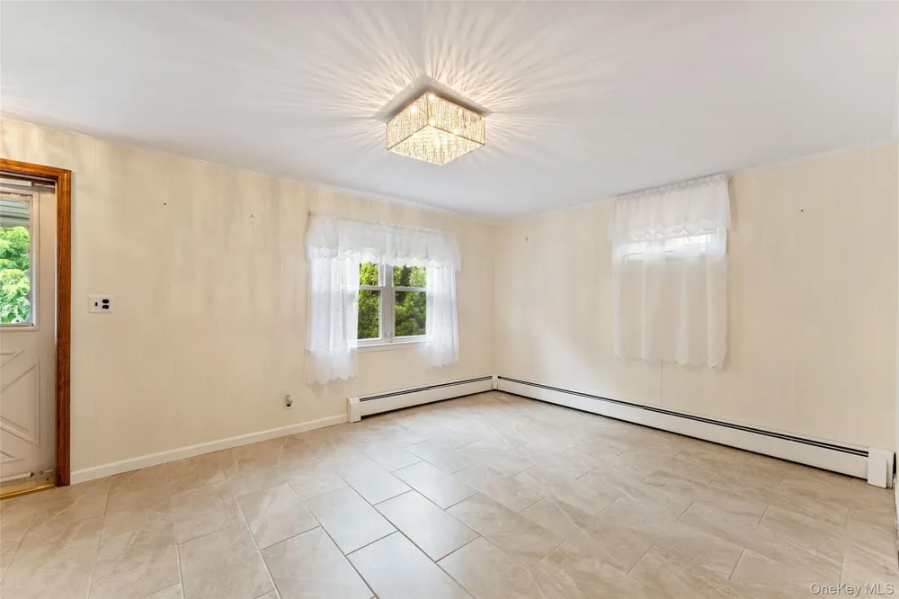 162 Midland Avenue Yonkers, NY 10705
