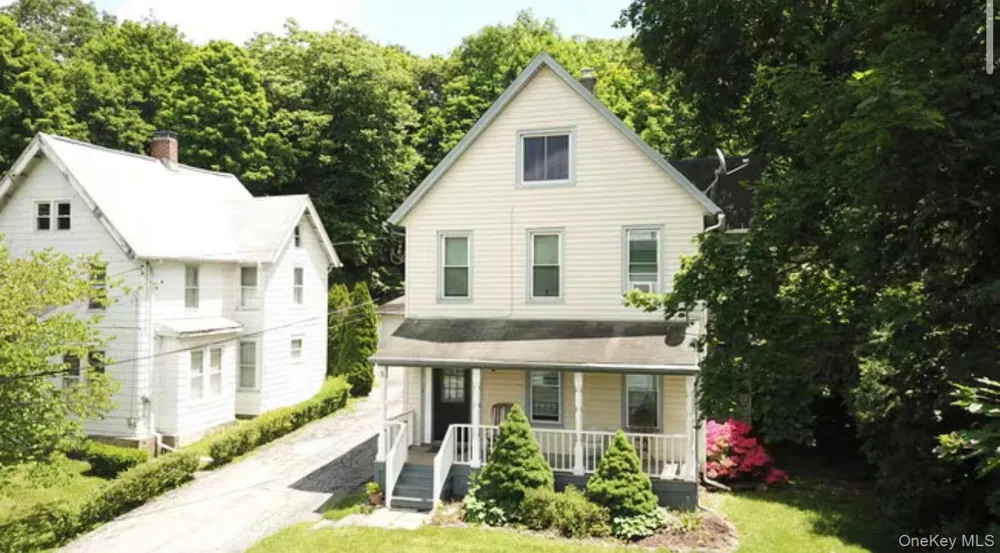 3 White Street Highland, NY 12528