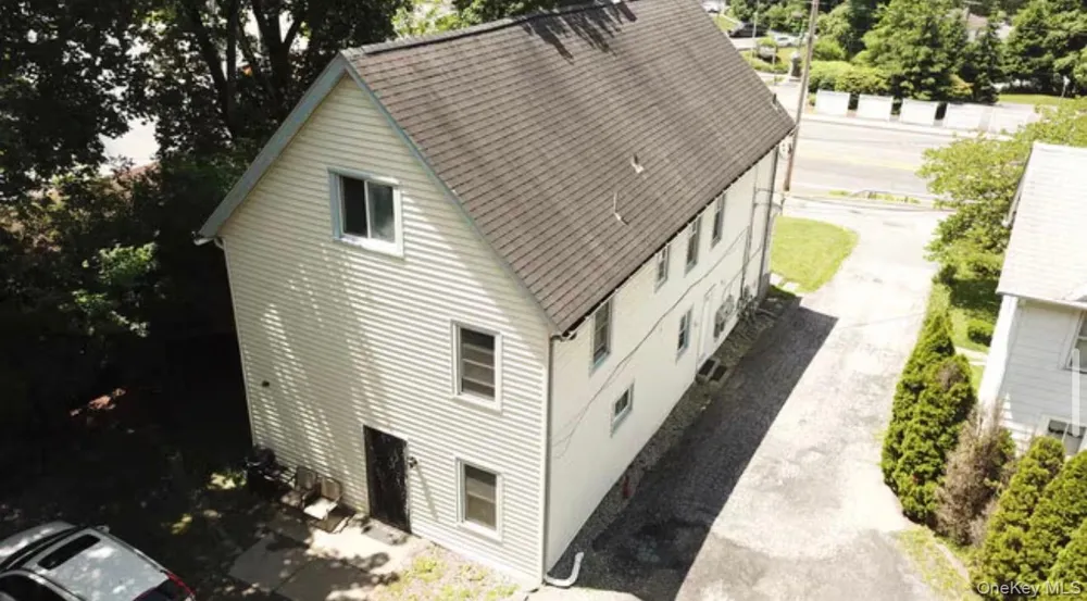 3 White Street Highland, NY 12528