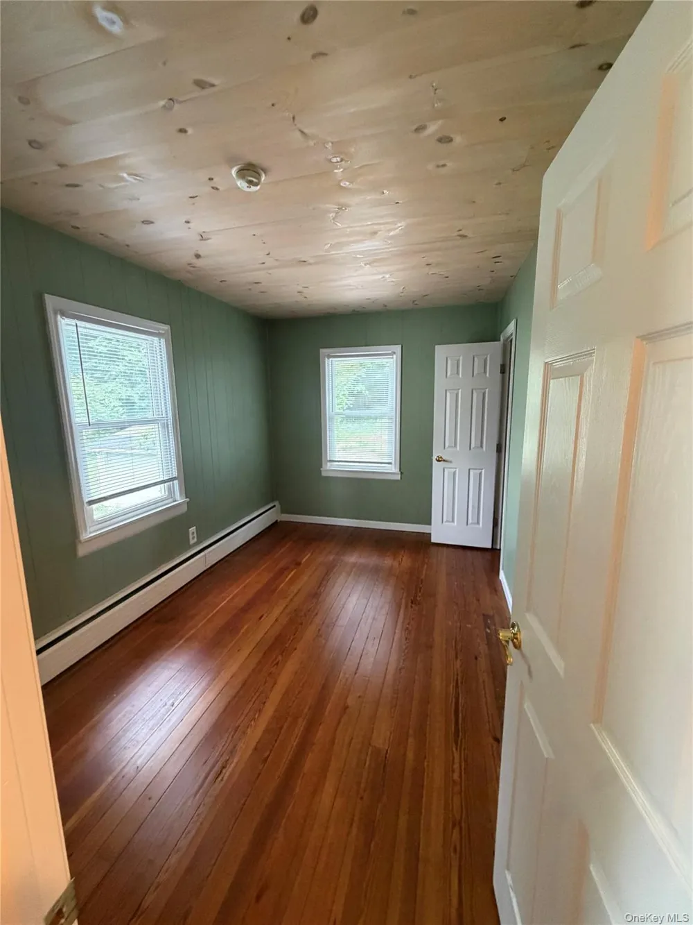 3 White Street Highland, NY 12528