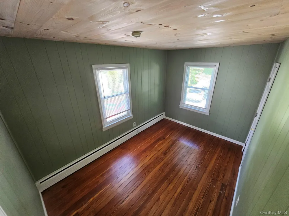 3 White Street Highland, NY 12528