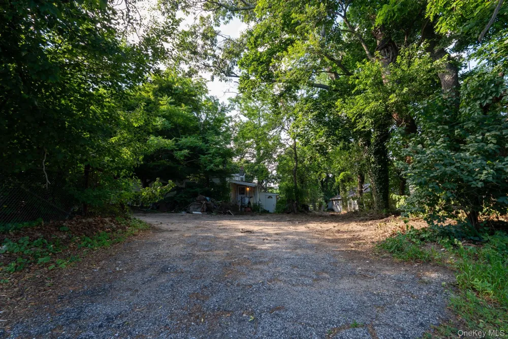 357 Smithtown Boulevard Nesconset, NY 11767