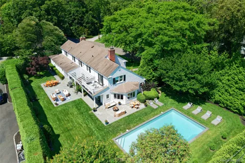 77 Brookside Drive