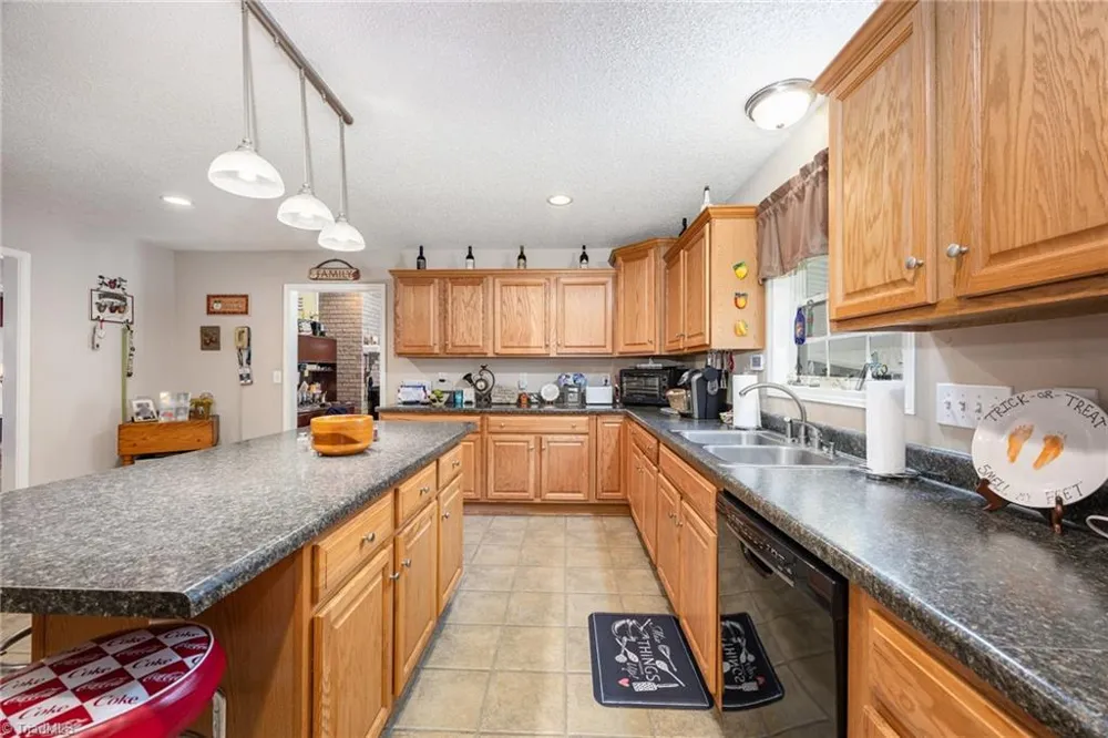 715 Candlewick Drive Salisbury, NC 28147