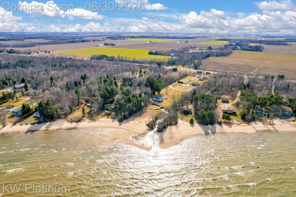 2235 S Lakeshore Road Sand Beach Township, MI 48441