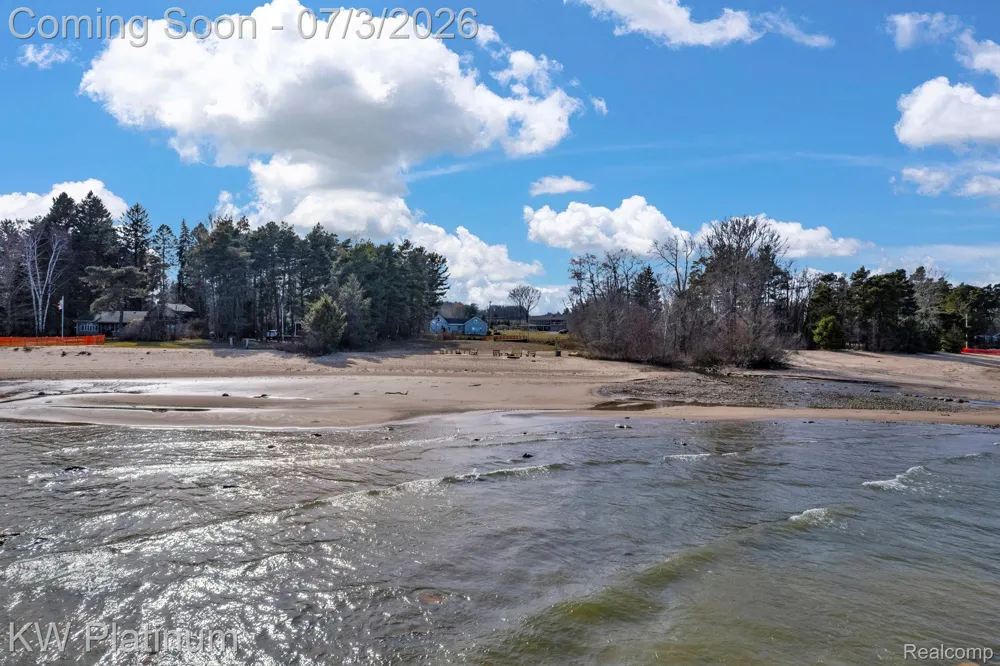 2235 S Lakeshore Road Sand Beach Township, MI 48441