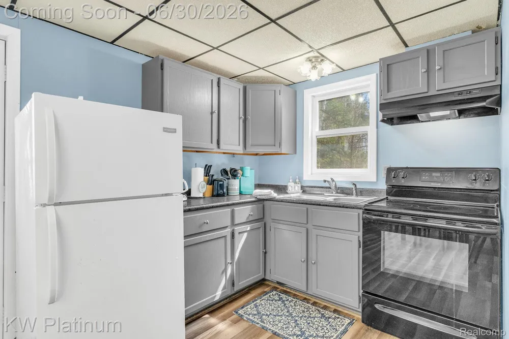 2235 S Lakeshore Road Sand Beach Township, MI 48441
