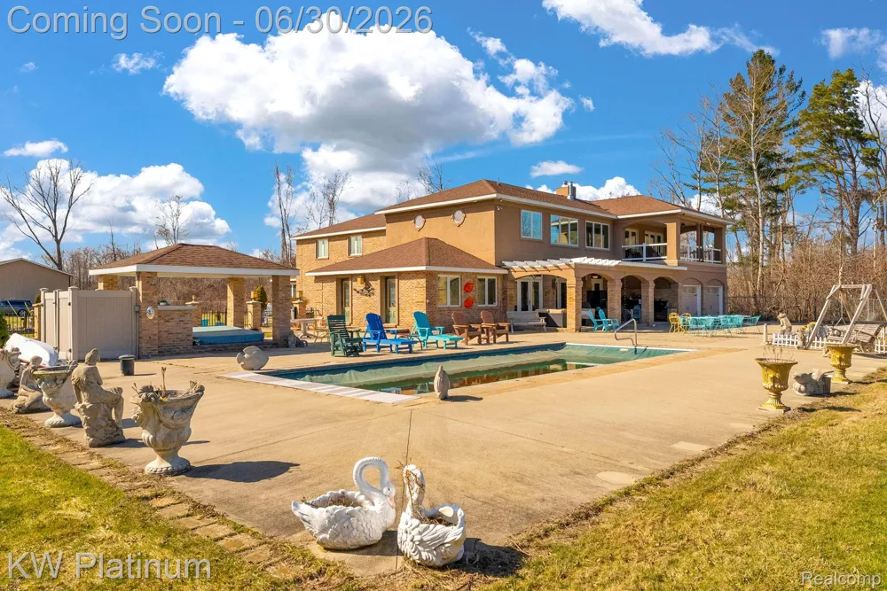 2235 S Lakeshore Road Sand Beach Township, MI 48441