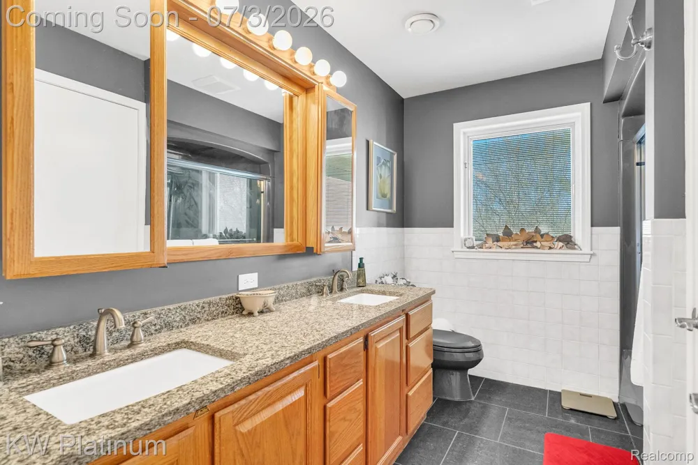 2235 S Lakeshore Road Sand Beach Township, MI 48441