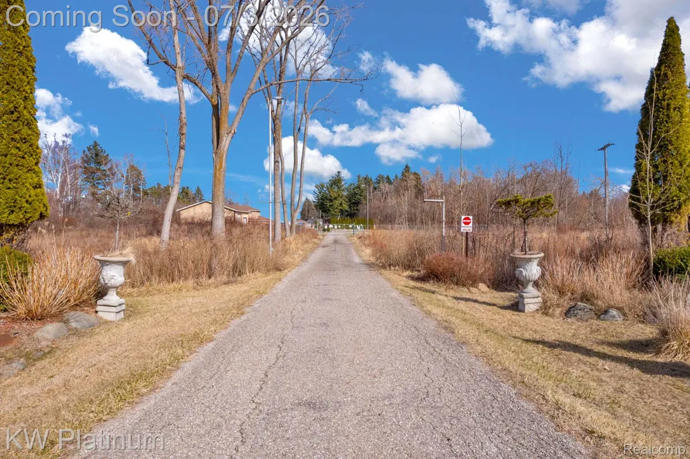 2235 S Lakeshore Road Sand Beach Township, MI 48441