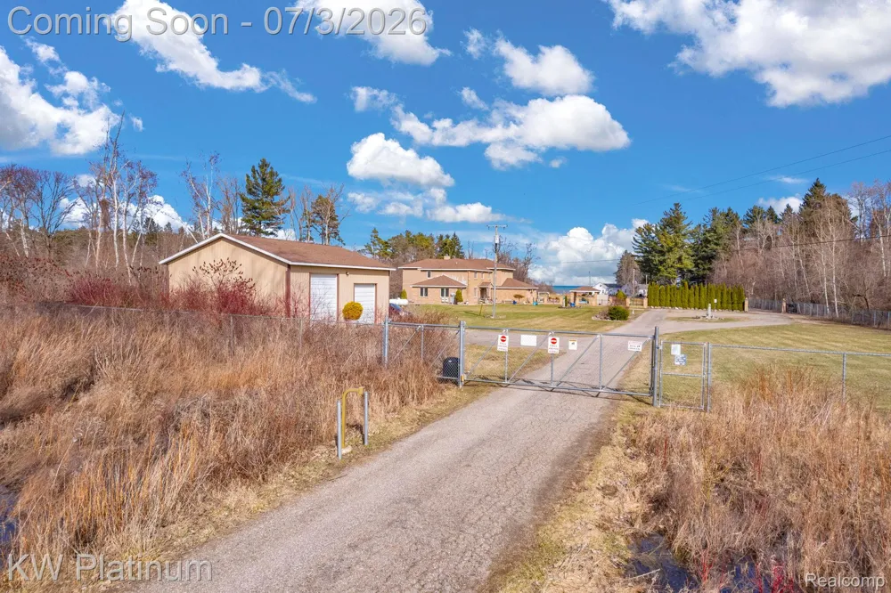 2235 S Lakeshore Road Sand Beach Township, MI 48441