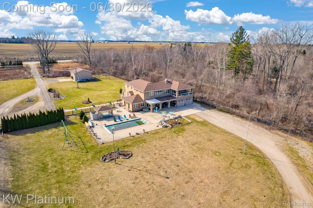 2235 S Lakeshore Road Sand Beach Township, MI 48441