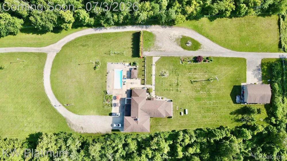 2235 S Lakeshore Road Sand Beach Township, MI 48441
