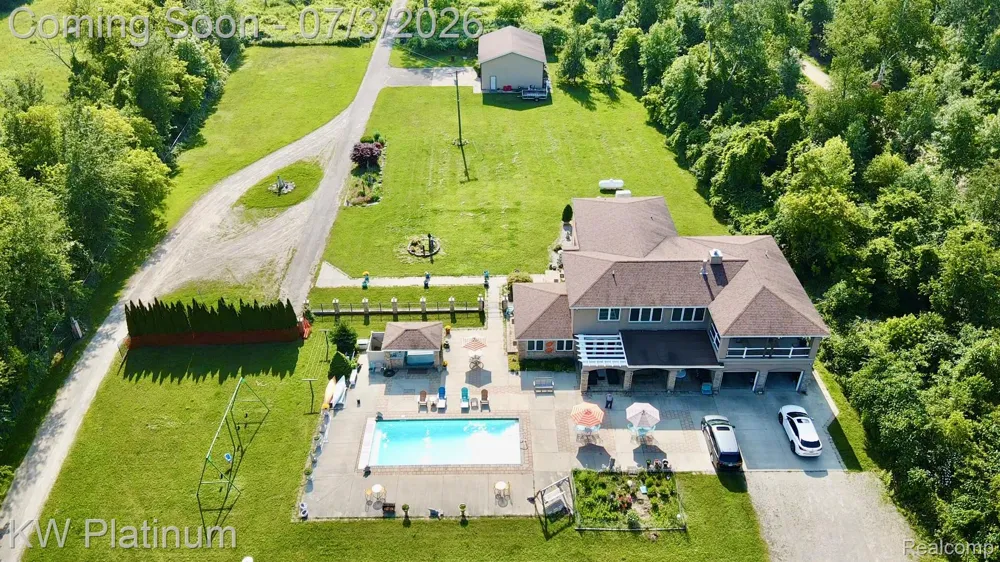 2235 S Lakeshore Road Sand Beach Township, MI 48441