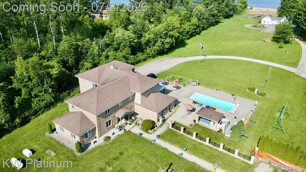 2235 S Lakeshore Road Sand Beach Township, MI 48441