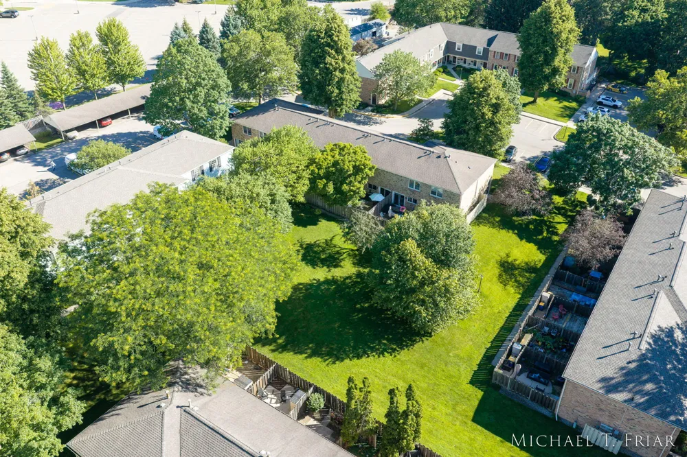 2429 Cranden Drive SE Grand Rapids City, MI 49506