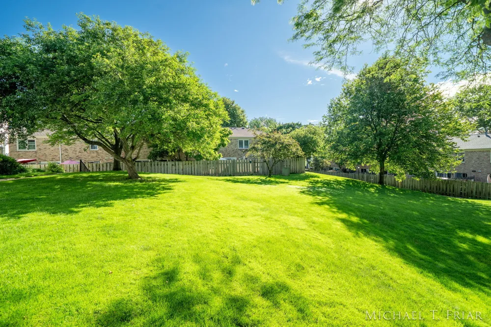 2429 Cranden Drive SE Grand Rapids City, MI 49506