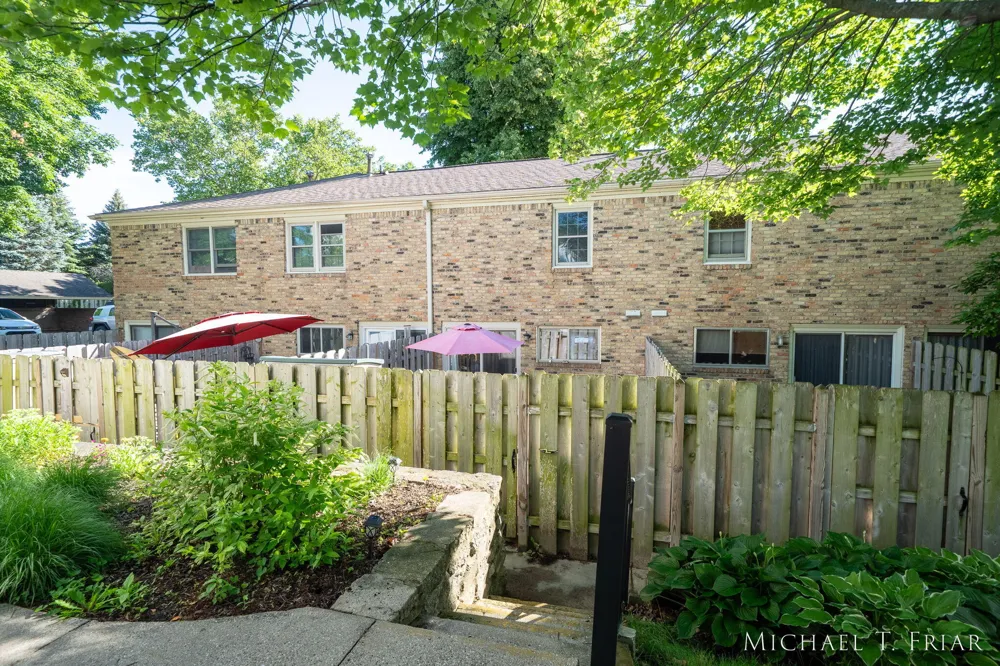 2429 Cranden Drive SE Grand Rapids City, MI 49506