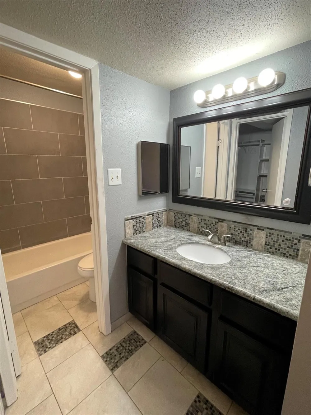 18519 Egret Bay Boulevard #1502 Webster, TX 77058