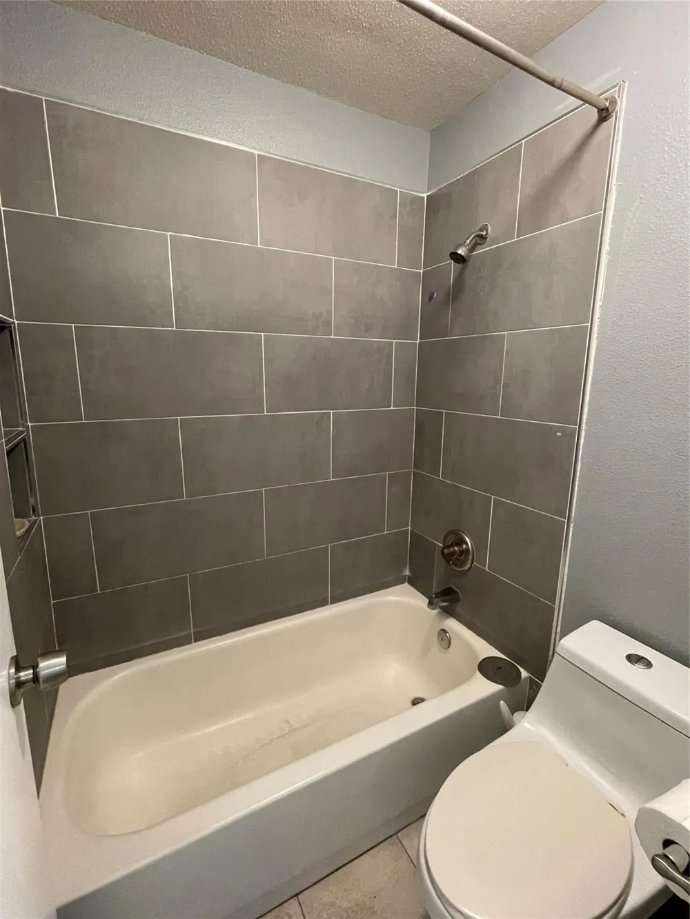 18519 Egret Bay Boulevard #1502 Webster, TX 77058