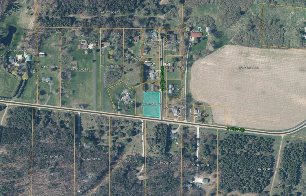 Bradford Road Manistee, MI 49660