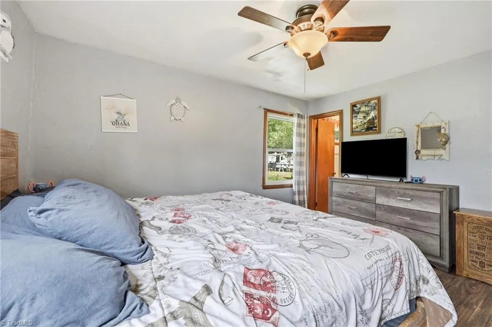 6135 Stanleyville Drive Rural Hall, NC 27045