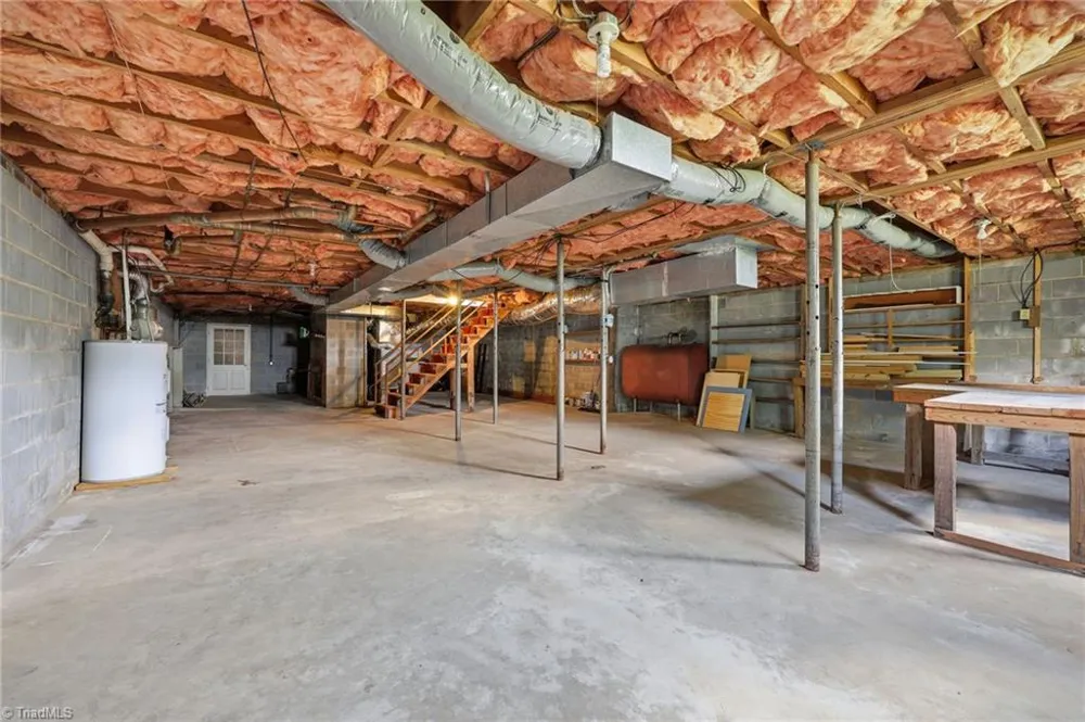 6135 Stanleyville Drive Rural Hall, NC 27045