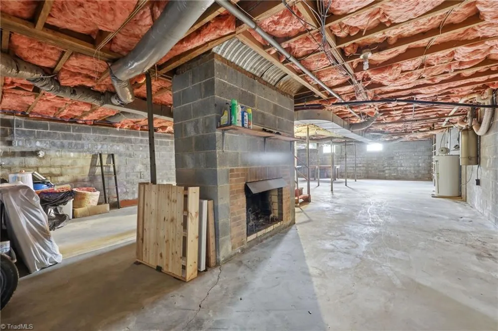 6135 Stanleyville Drive Rural Hall, NC 27045