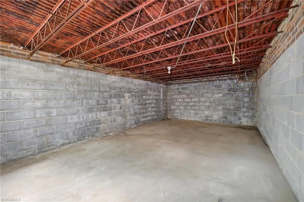 6135 Stanleyville Drive Rural Hall, NC 27045